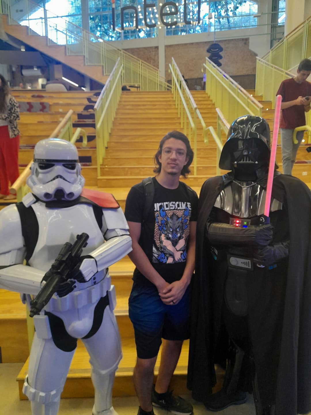 PhotoCarousel.images.sp13.alt