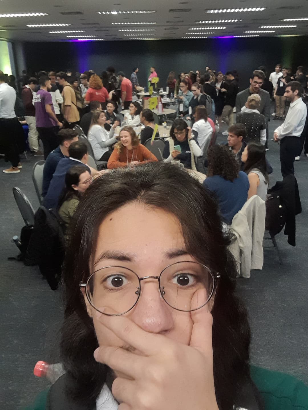 PhotoCarousel.images.sp27.alt